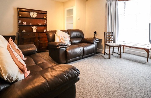 Llangynog Cottage | BERWYN VILLA, family friendly, with a garden in Llangynog