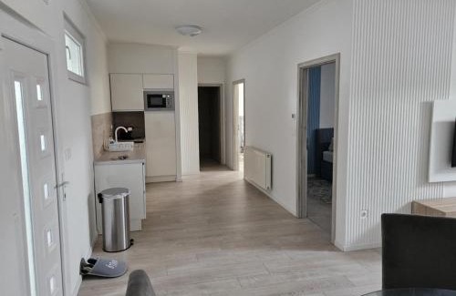Kaposvar Apartment | Berzsenyi Apartmanház