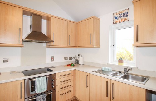 Bridport Cottage | Beside the Sea