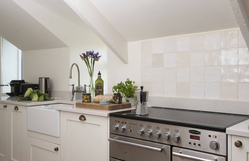 Trebarwith Cottage | Besloe is a beautifully preserved Grade II listed Cornish five bedroom home