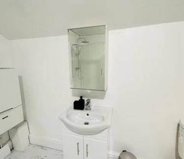Derby Apartment | Bespoke 2 Bedroom Apt Derby City