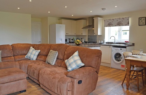 Axbridge Ski Chalet | Bespoke lodge situated in a rural setting.