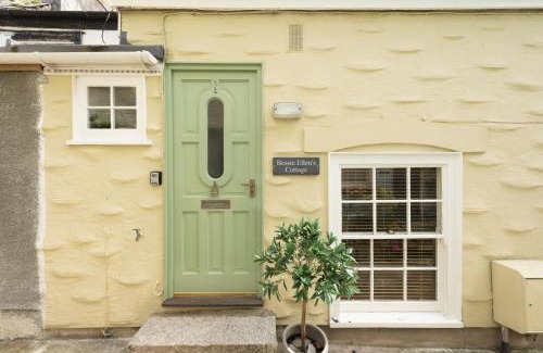 Fowey House | Bessie Ellens Cottage
