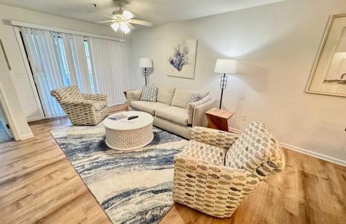 Hilton Head Villa | Best at the Beach 2 bed 2 ba Pet Friendly Retreat