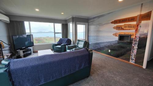 Colac Bay House | Best Bay Views