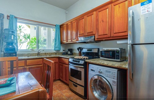 San Pedro Resort | Best beach on the island! Sleeps 5/2 full baths. Amazing views from every room.