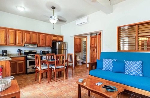 San Pedro Resort | Best beach on the island! Sleeps 5/2 full baths. Amazing views from every room.