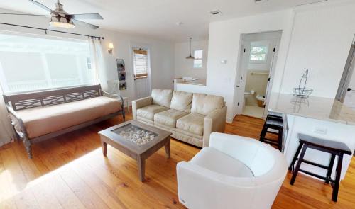 St. Augustine Beach House | BEST BEACH Cottage Two Gorgeous Ocean Views - Renovated Like POTTERY BARN - Beach Steps Away