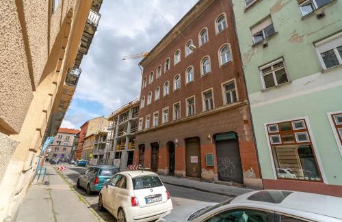Magdolna negyed Apartment | Best Budapest Loft Apartment