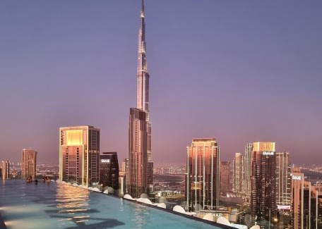 Downtown Dubai Apartment | Best Burj Khalifa view balcony apartment with 64th floor infinity Pool in Paramount Hotel Midtown
