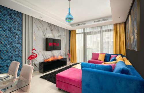Downtown Dubai Apartment | Best Burj Khalifa view balcony apartment with 64th floor infinity Pool in Paramount Hotel Midtown