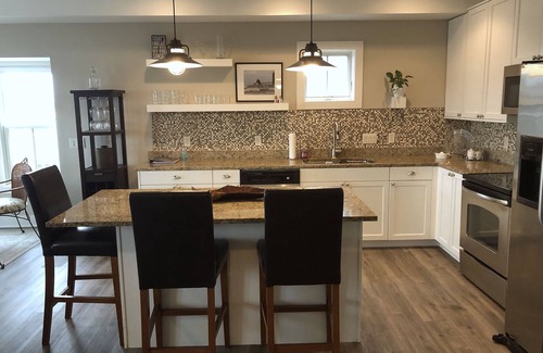 Grand Haven Condo | BEST CONDO IN GRAND HAVEN. 2+ Bedrooms, Pool, Lake Views, Downtown!