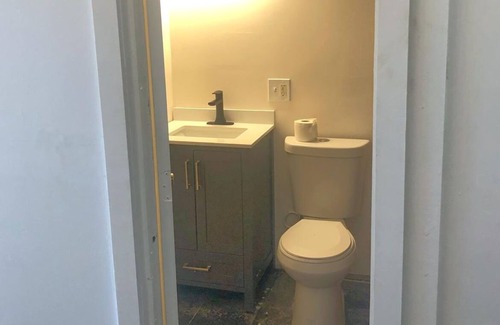 Adair Park Apartment | Best Deal Cozy Micro Studio located on Southwest Beltline