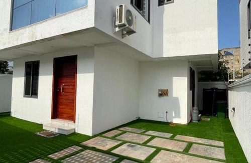 Santeo House | Best in town