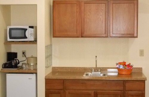 Northwest Anaheim Hotel | Best Inn & Suites