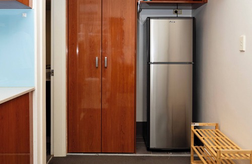 North Bondi Apartment | Best location @ Bondi Beach, on the beach!