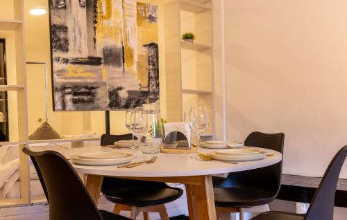 Zona Rosa Apartment | Best location in Mexico City Cozy Master Suite