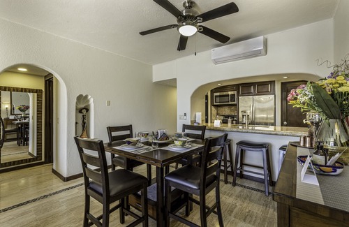 Centro Apartment | BEST Location in Cabo Marina with Pool Access!