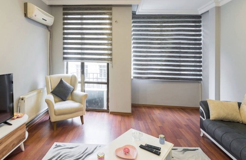 Talimhane Apartment | Best Location in Taksim Square 2+1 (140m2)