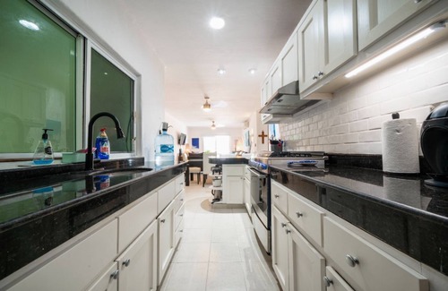 12th Street Apartment | Best Location in Playa del Carmen Entire Appt 2Br/2Bath Close to everything