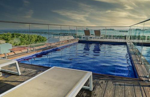 Rio Abajo Apartment | Best Location & Rooftop Pool Apto With Elevator