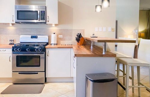 Gold Coast Villa | Best Luxury Villa with Private Pool in Gold Coast