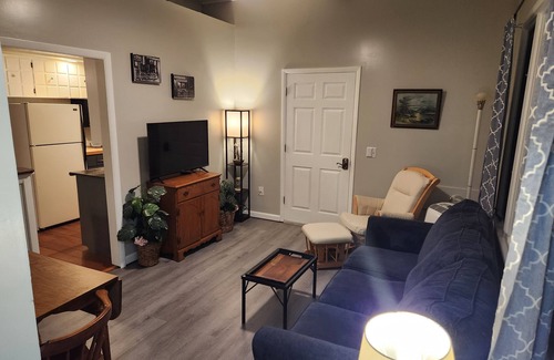 Chautauqua Apartment | "Best of Both Worlds" 25 steps from north entrance to the Chautauqua Institution