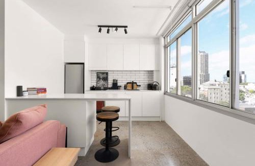 Darlinghurst Apartment | Best of city-suburbs living in trendy Darlinghurst