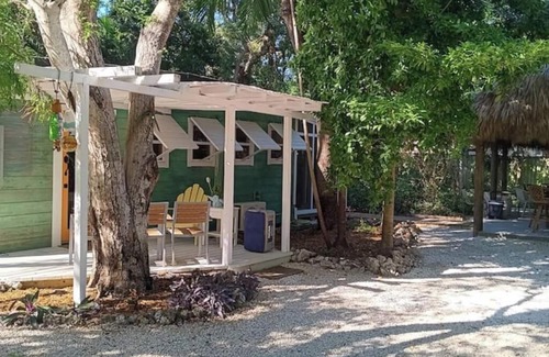 Key Largo Cabin | Best of Keys! Private Beach!