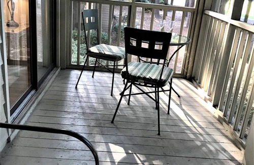 Pawleys Island Condo | Best of Pawleys Plantation! Inviting Retreat for Golfers and Beach Lovers
