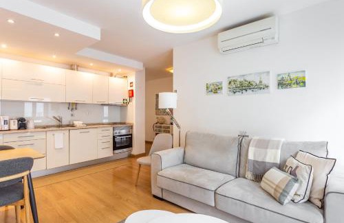 Sao Jose Apartment | Best of Principe Real Liberdade in the Heart of Lisbon with Private Parking