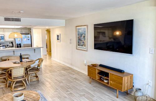 Crescent Beach Apartment | Best of the Beach