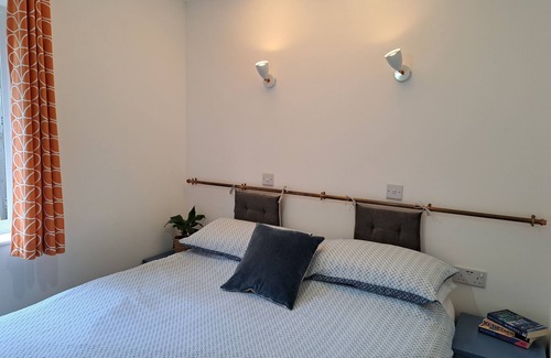 Christchurch Cabin | Best place for nature lovers - a luxury & secluded off the beaten track retreat