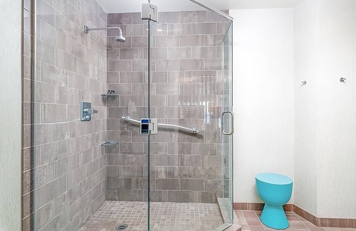 Carlsbad Village Hotel | Best Place to Unwind! Beachfront Property w/Outdoor Pool, Free Breakfast!