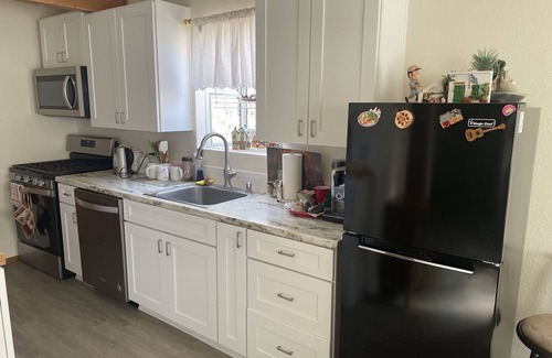 Frazier Park House | Best-Priced Newly Renovated Cozy House in a Quiet Mountainous Area