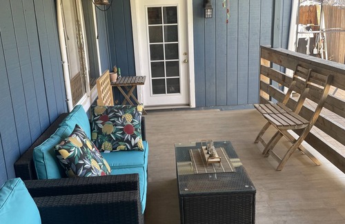 Frazier Park House | Best-Priced Newly Renovated Cozy House in a Quiet Mountainous Area