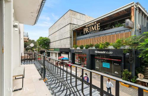 12th Street Apartment | Best Spot on 5th Ave - 2BR with King Beds & Style