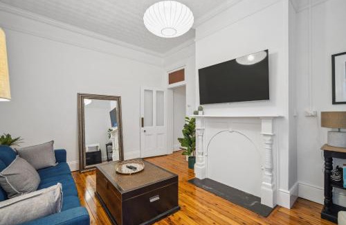 Wagga Wagga House | Best St Retreat - So Central