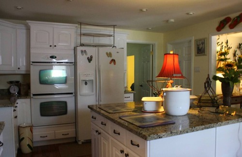 Hubert Cabin | Best Stay in SOBX area Veteran owned and operated