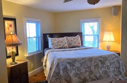 Hubert Cabin | Best Stay in SOBX area Veteran owned and operated