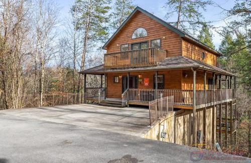 Pigeon Forge Ski Chalet | Best Time Ever