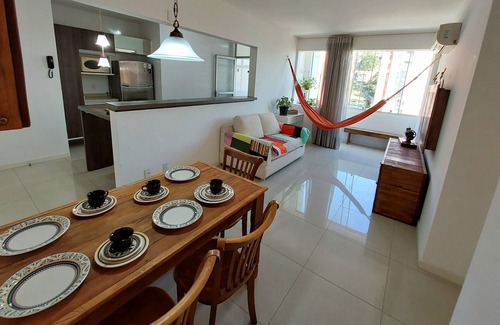 Centro RV Rental | Best value for money in the center, 2 bedrooms, 4 people, queen bed, garage, air conditioning
