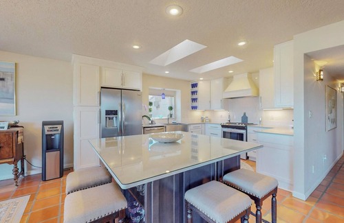 Westside House | Best view in town. Minutes away from Old town and the Albuquerque zoo