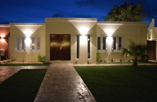 Noord House | Best Villa at a TOP location