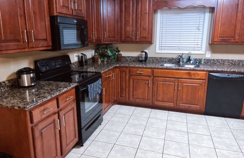 Normal House | Best VRBO in Huntsville, Alabama! Private room & bath in beautiful spacious home