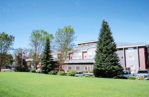 North Spokane Hotel | Best Western Plus Spokane North
