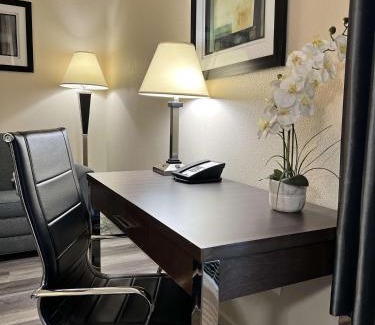 Dinuba Hotel | Best Western Americana