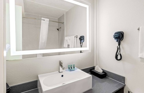 Smyrna Hotel | Best Western Atlanta Cumberland/Galleria Hotel