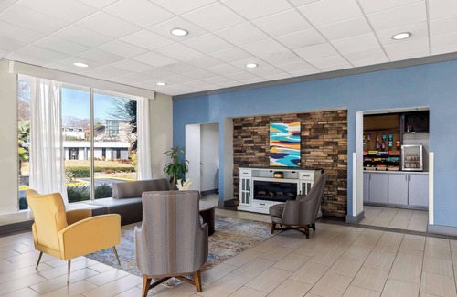 Smyrna Hotel | Best Western Atlanta Cumberland/Galleria Hotel
