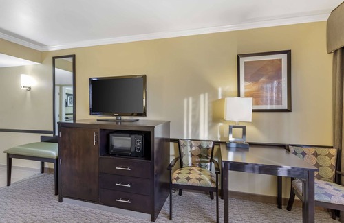 Winnetka Hotel | Best Western Canoga Park Motor Inn